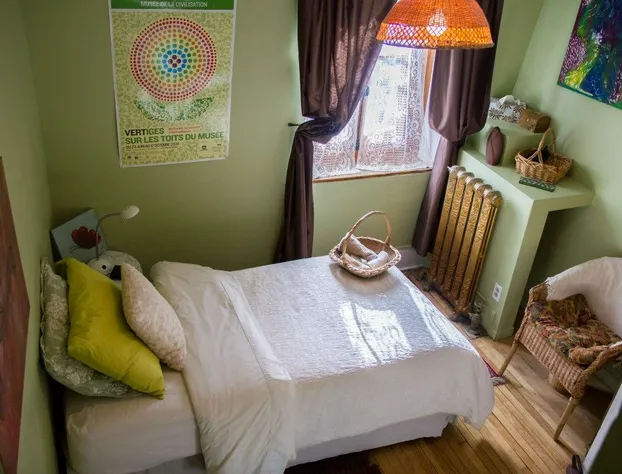 Au Croissant de Lune hotel detail image 3