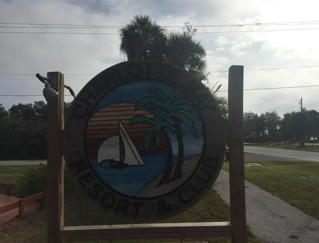 Charlotte Bay Resort hotel detail image 2