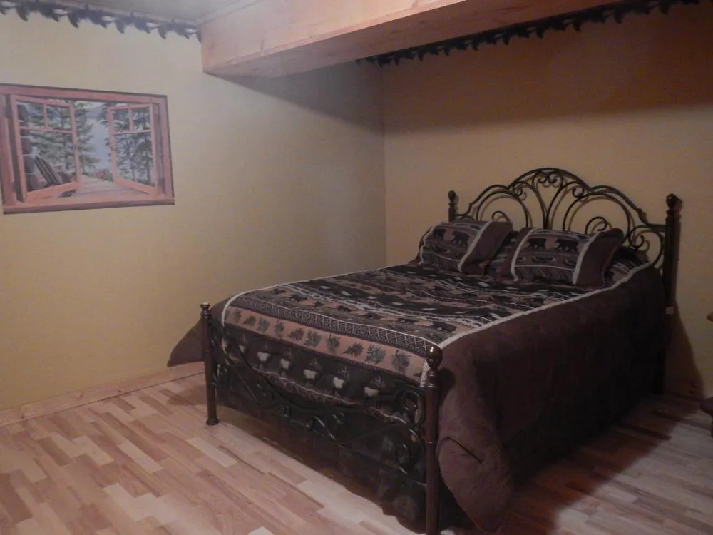 4 Bears Bed and Breakfast hotel hero