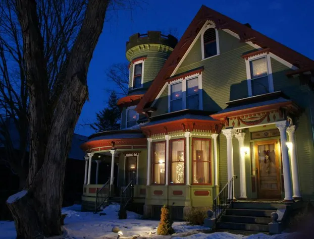 Maplecroft Bed & Breakfast hotel detail image 2