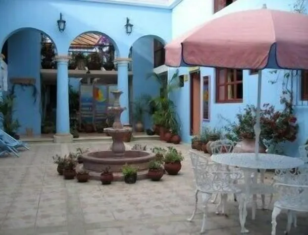 Hotel La Media Luna hotel detail image 1