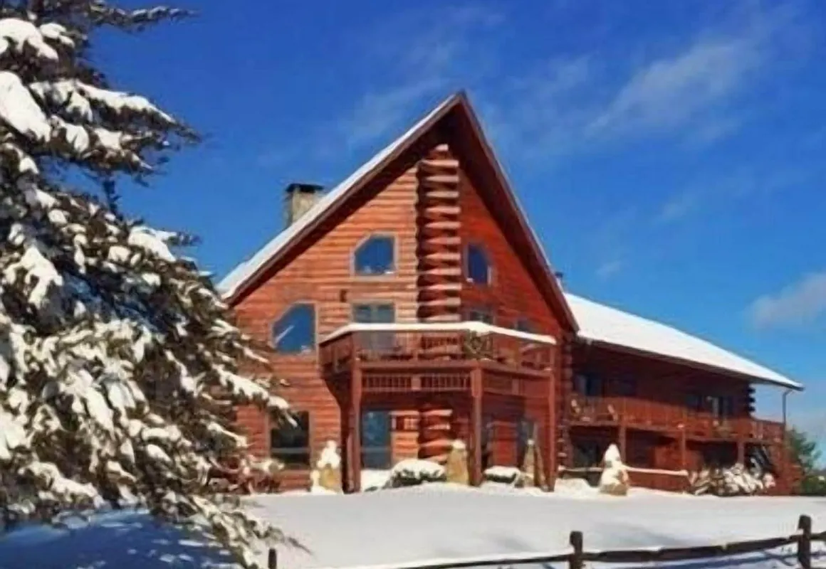 Point au Roche Lodge hotel hero