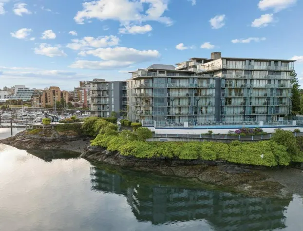 WorldMark Victoria hotel detail image 2