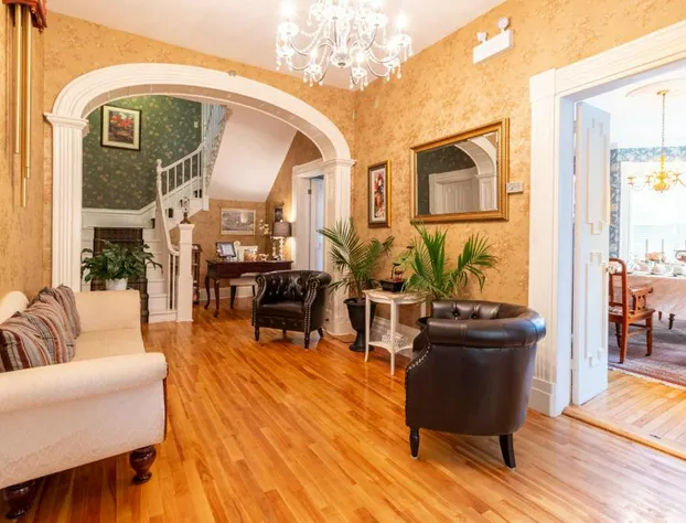 The Dawson House Bed & Breakfast hotel detail image 4