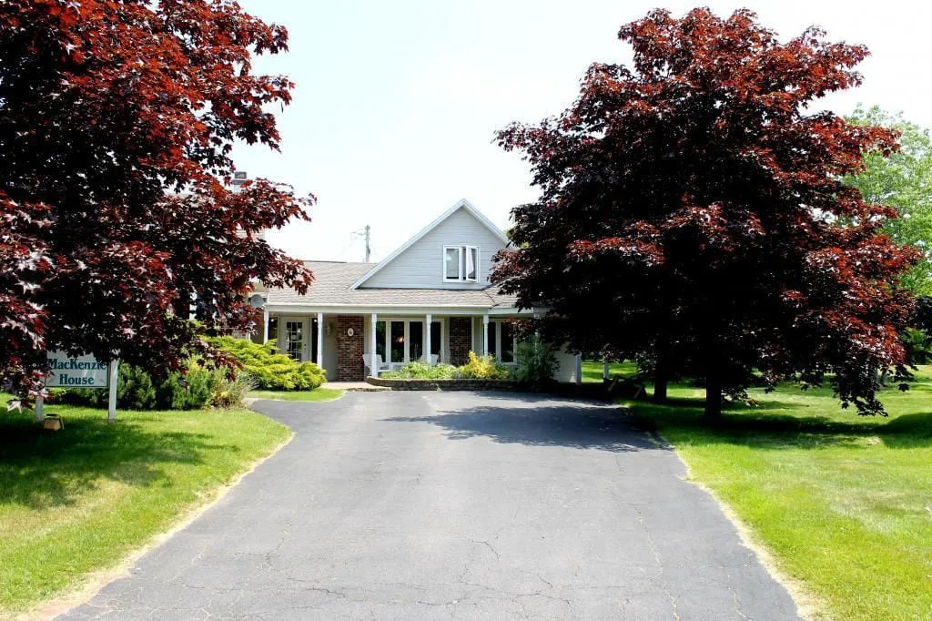 Mackenzie House B&B by Elevate Rooms hotel hero