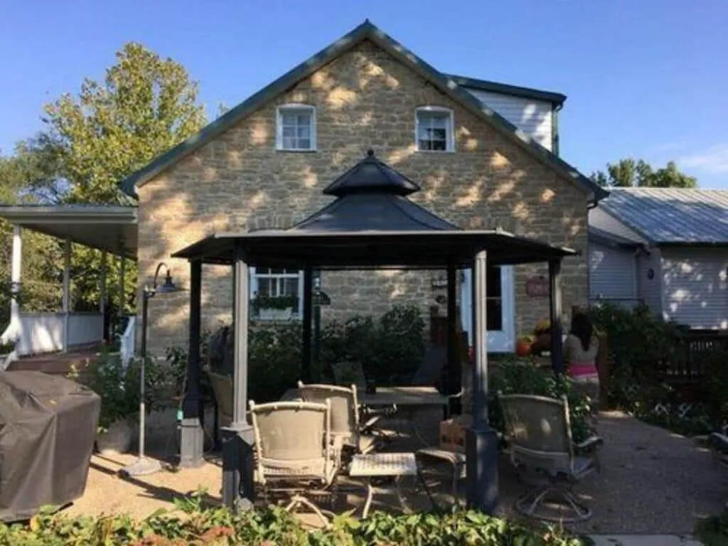 Stone Haus Bed & Breakfast hotel hero