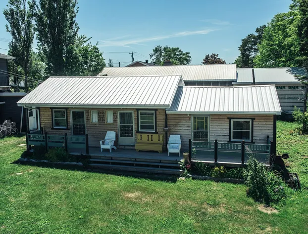 Auberge et Salle de Spectacle La Fascine hotel detail image 1
