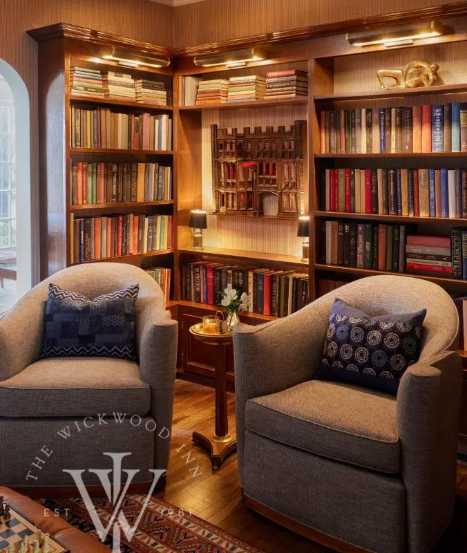 Wickwood Inn hotel hero