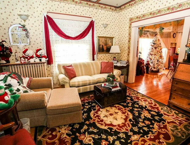 3rd Street Nest Bed & Breakfast hotel detail image 2