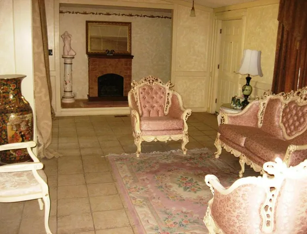 Shady Lady Bed & Breakfast hotel detail image 3