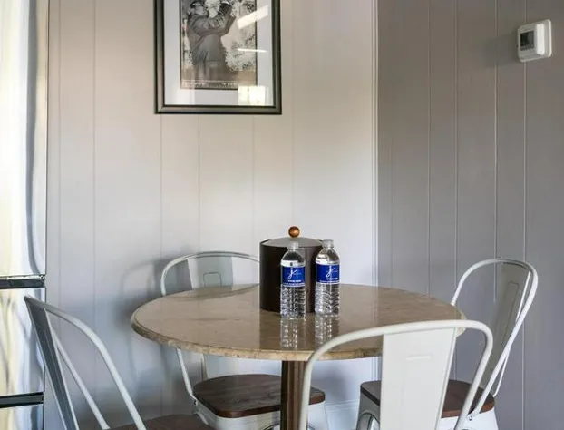 French Quarter Suites Hotel hotel detail image 2