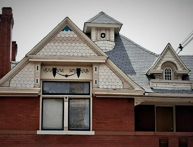 Off Broadway B&B hotel detail image 1