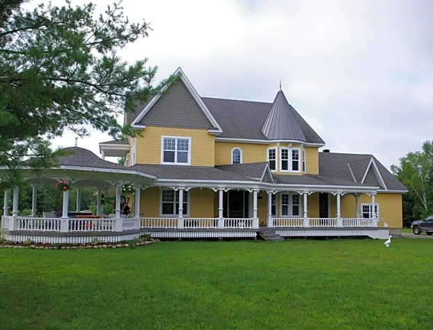 Écologe hotel detail image 1