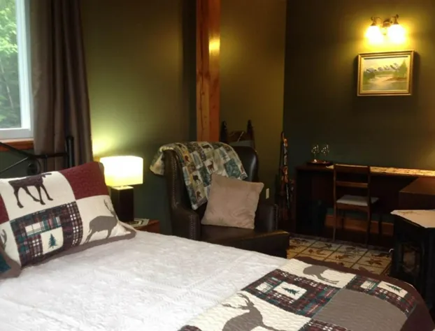 Strong Timbers B&B hotel detail image 3