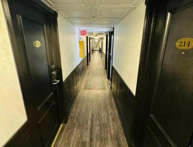 Village Inn hotel detail image 4