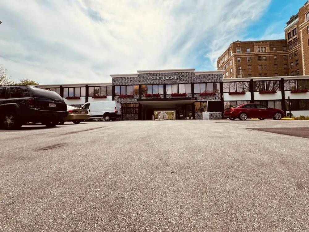 Village Inn hotel hero