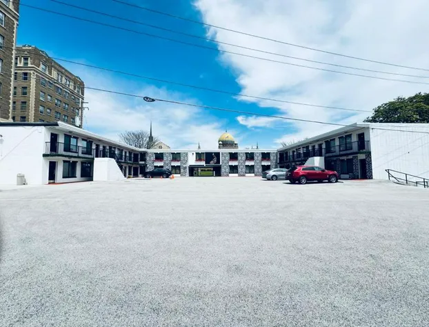 Village Inn hotel detail image 3