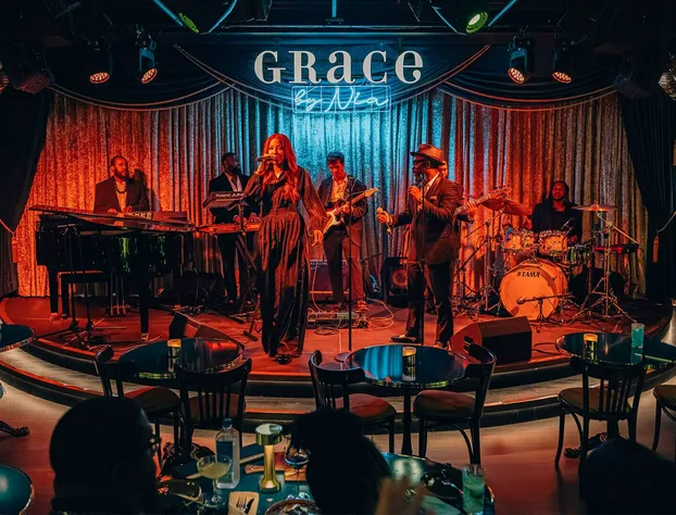 Grand Pequot Tower at Foxwoods hotel detail image 4