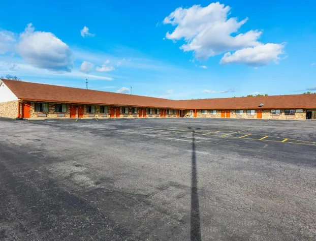 Budget Host Inn by Hotel O Portland near I-65 hotel detail image 4