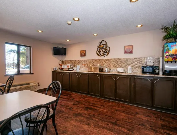 Guest Inn & Suites - Midtown Medical Center hotel detail image 3