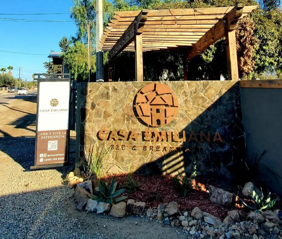 Casa Emiliana hotel hero