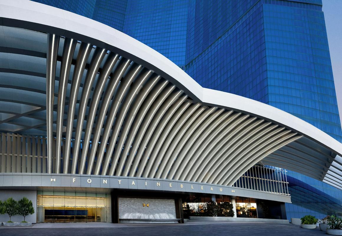Fontainebleau Las Vegas hotel hero