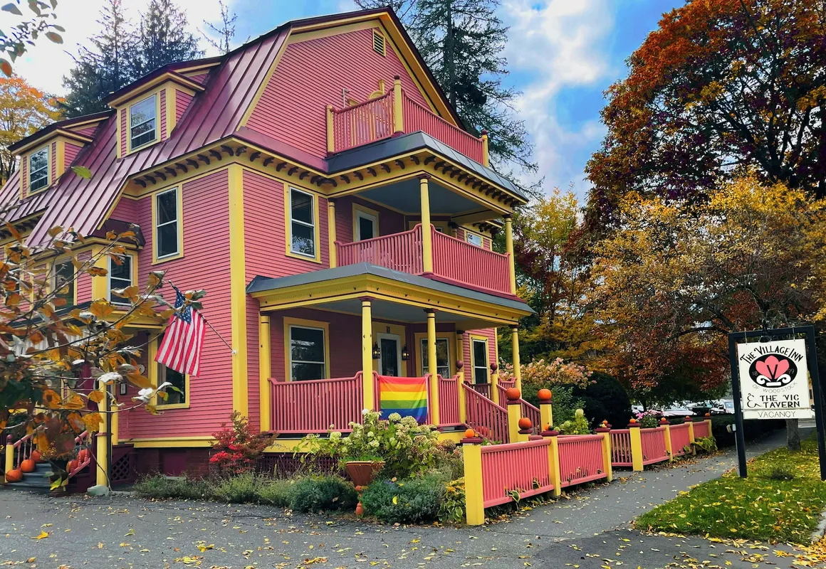 The Village Inn of Woodstock hotel hero