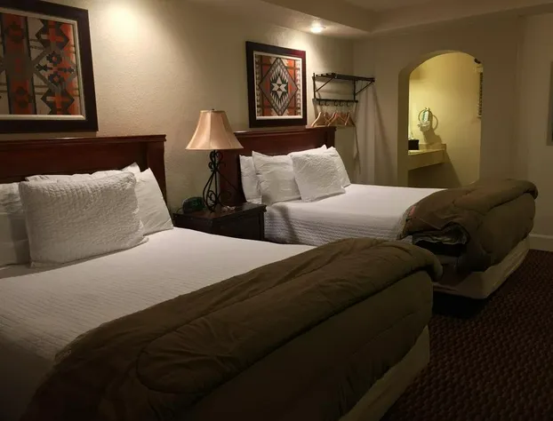 The Lodge on Route 66 hotel detail image 4