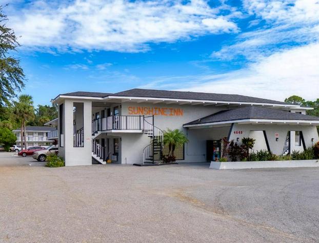 Sunshine Inn hotel detail image 1