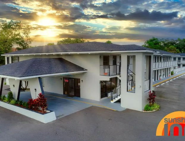 Sunshine Inn hotel detail image 1