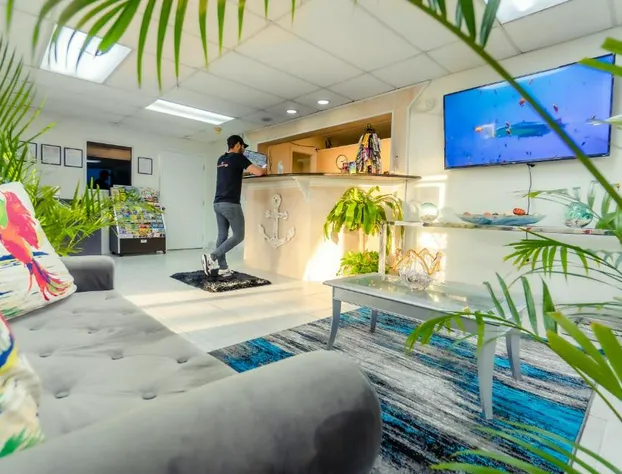 Sunshine Inn hotel detail image 4