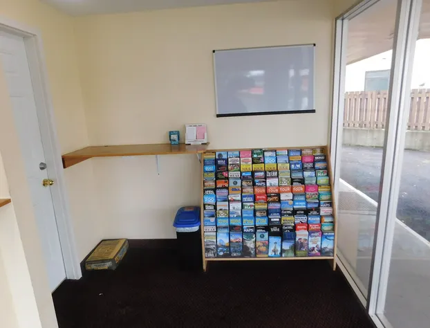 Auburn Motel hotel detail image 2