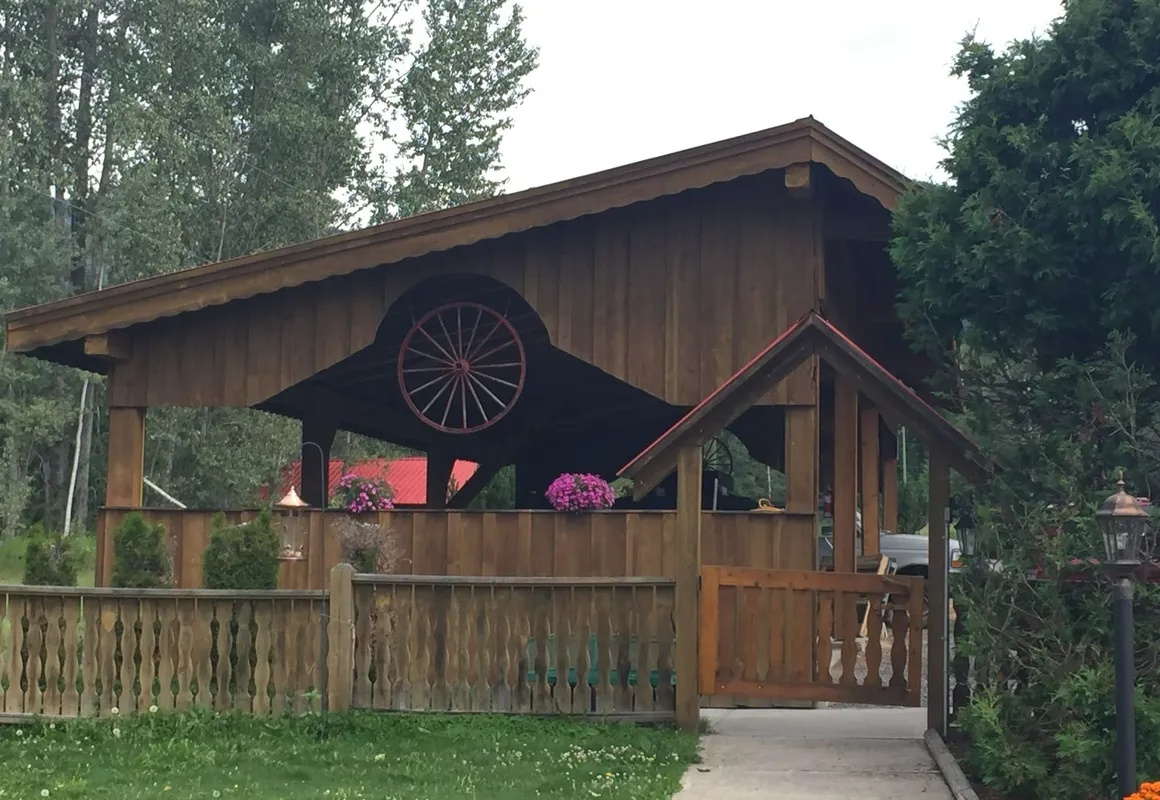 Blue Grouse Country Inn Bed & Breakfast hotel hero