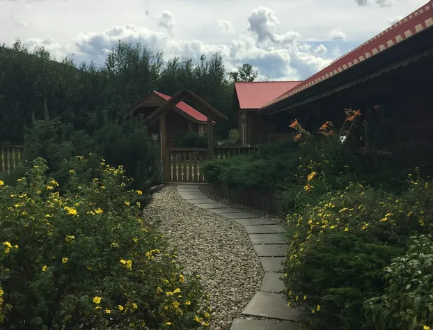 Blue Grouse Country Inn Bed & Breakfast hotel detail image 1