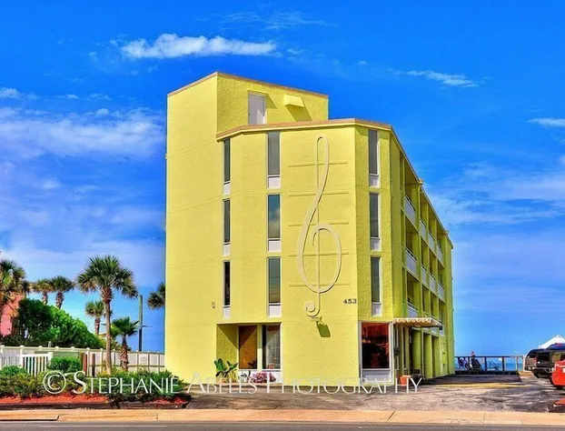 Symphony Beach Club hotel detail image 1