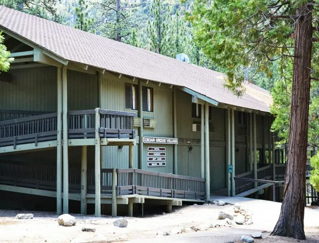 Cedar Grove Lodge hotel detail image 1