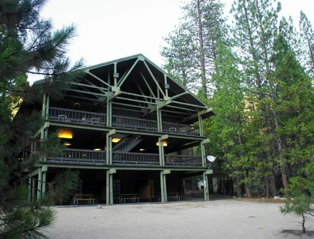 Cedar Grove Lodge hotel detail image 2