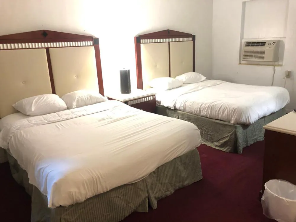 Atlantic Breeze Inn hotel hero