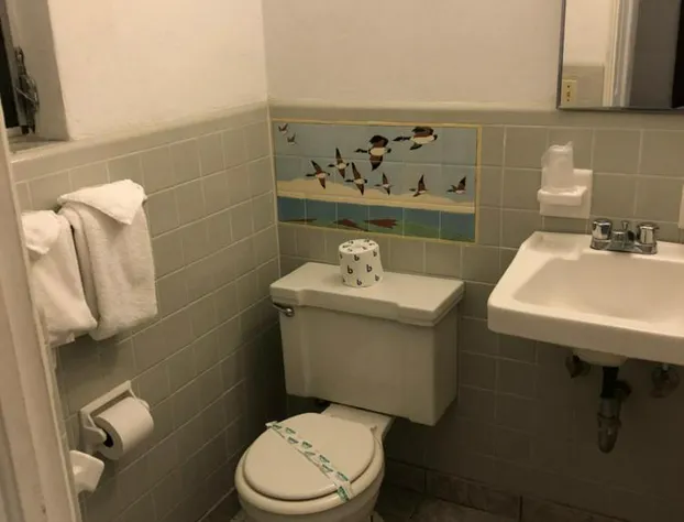 Atlantic Breeze Inn hotel detail image 1