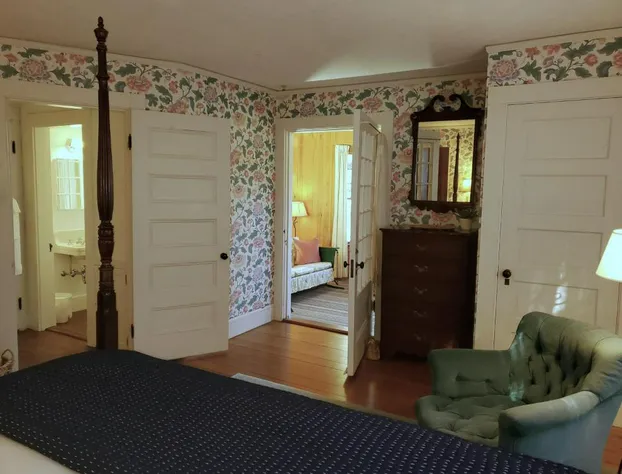 Harbourside Inn hotel detail image 1