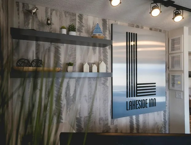 Lakeside Inn hotel detail image 4