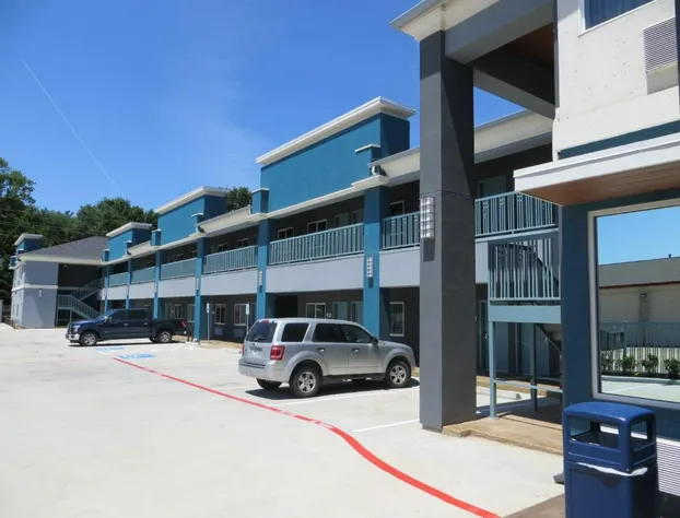 Hotel Blue - Woodlands hotel detail image 3