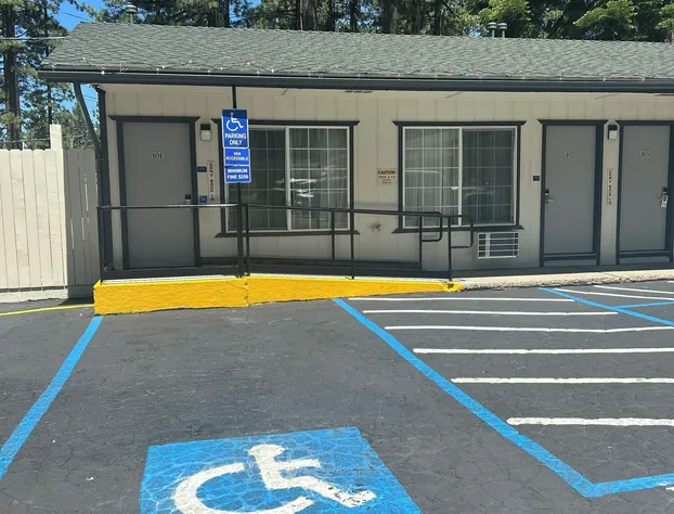 High Country Lodge hotel detail image 2