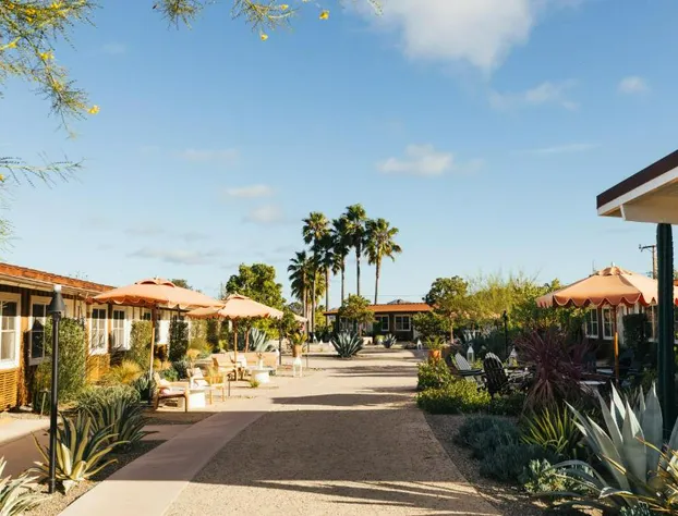 Skyview Hotel - 21 & Over Pool hotel detail image 1