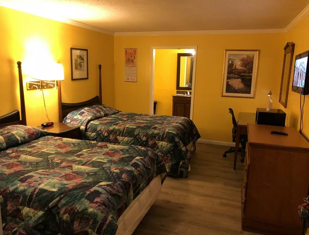 Dragon Inn & Suites hotel detail image 3