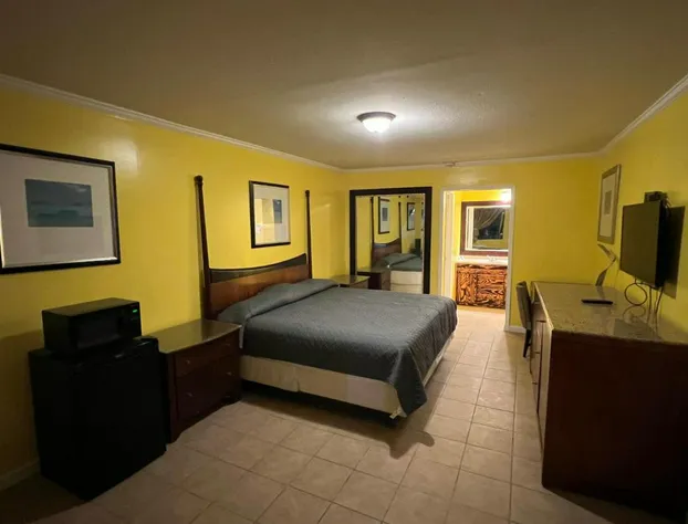 Dragon Inn & Suites hotel detail image 2