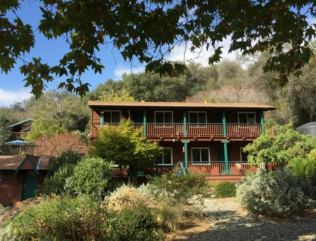 Buckeye Tree Lodge hotel detail image 1