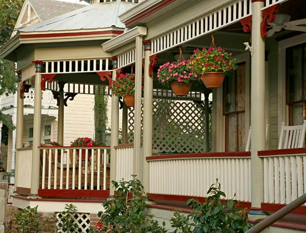 Cedar House Inn hotel detail image 3