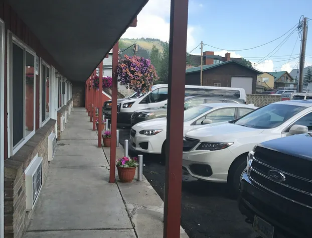 Four Winds Motel hotel detail image 1