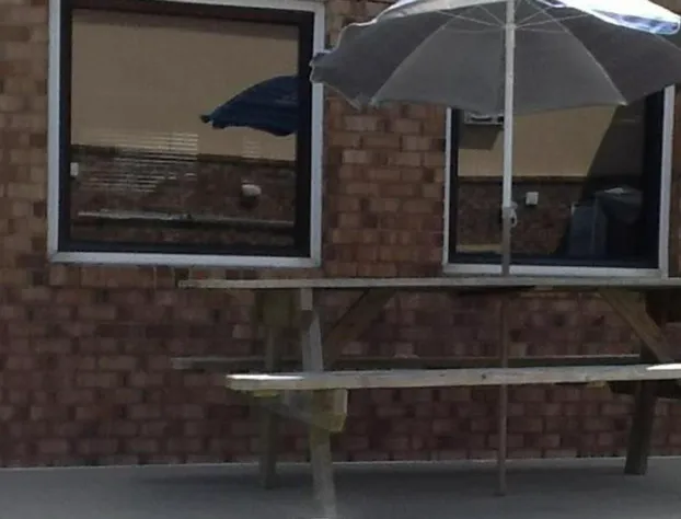 Sandpiper Motel hotel detail image 2